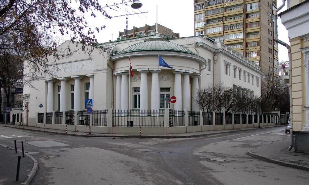 Με το ίδιο νόμισμα απάντησε η Ρωσία για τη επέλαση Ρώσου διπλωμάτη από την Αυστρία
